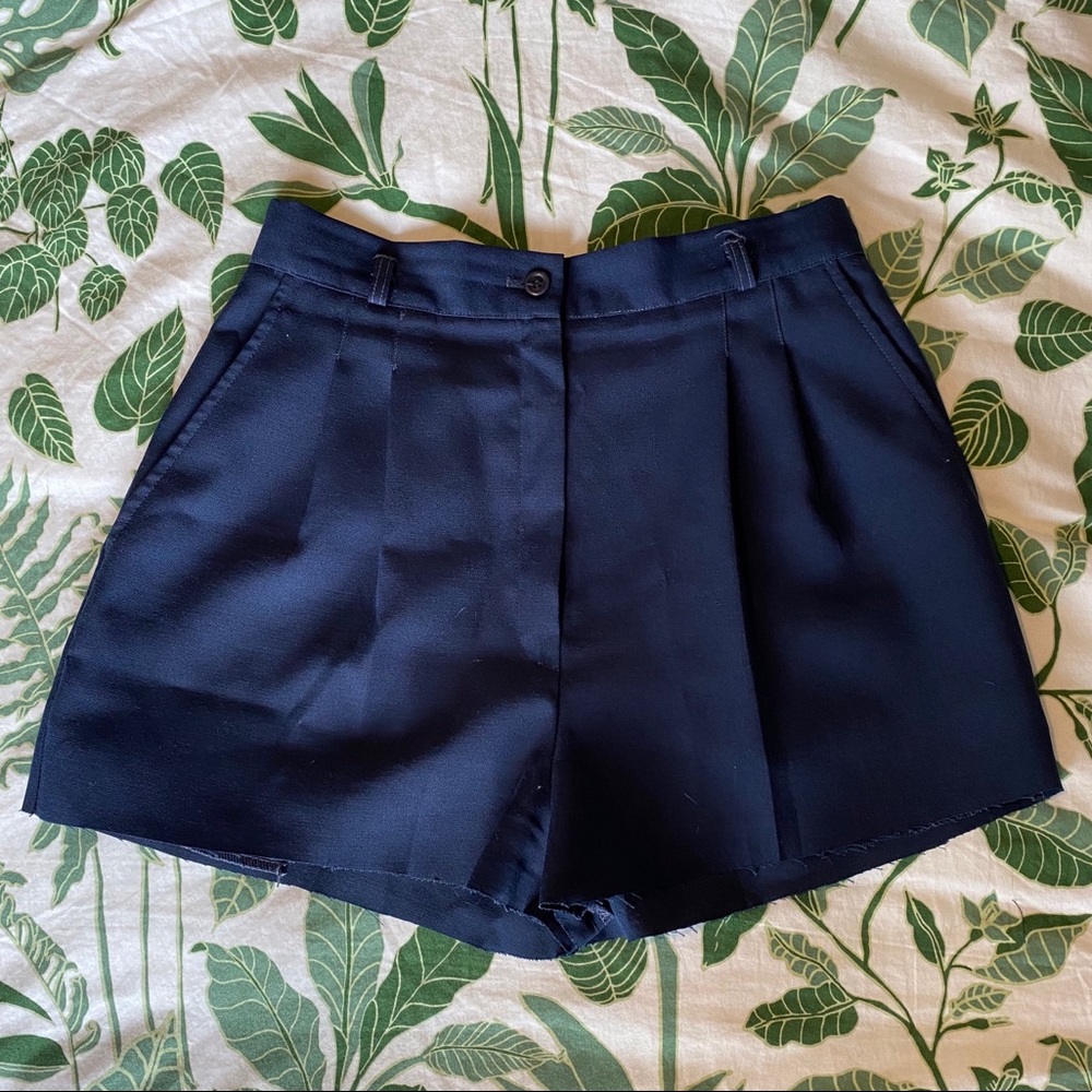 Dark blue vintage flowy shorts